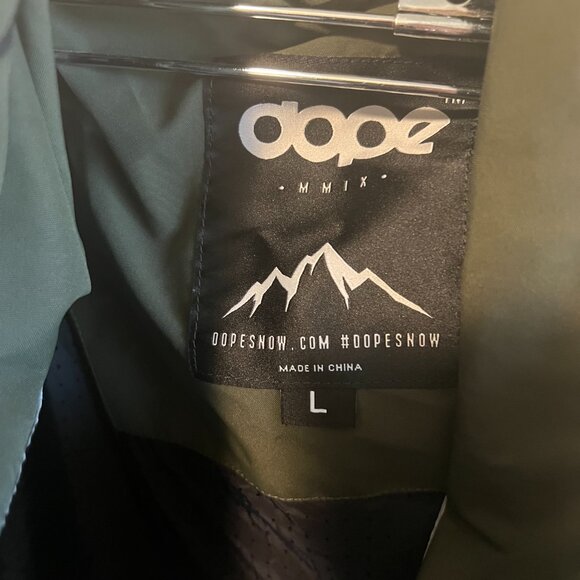 Dope Men’s Snowboard Jacket - Size Large, Green - Picture 3 of 4